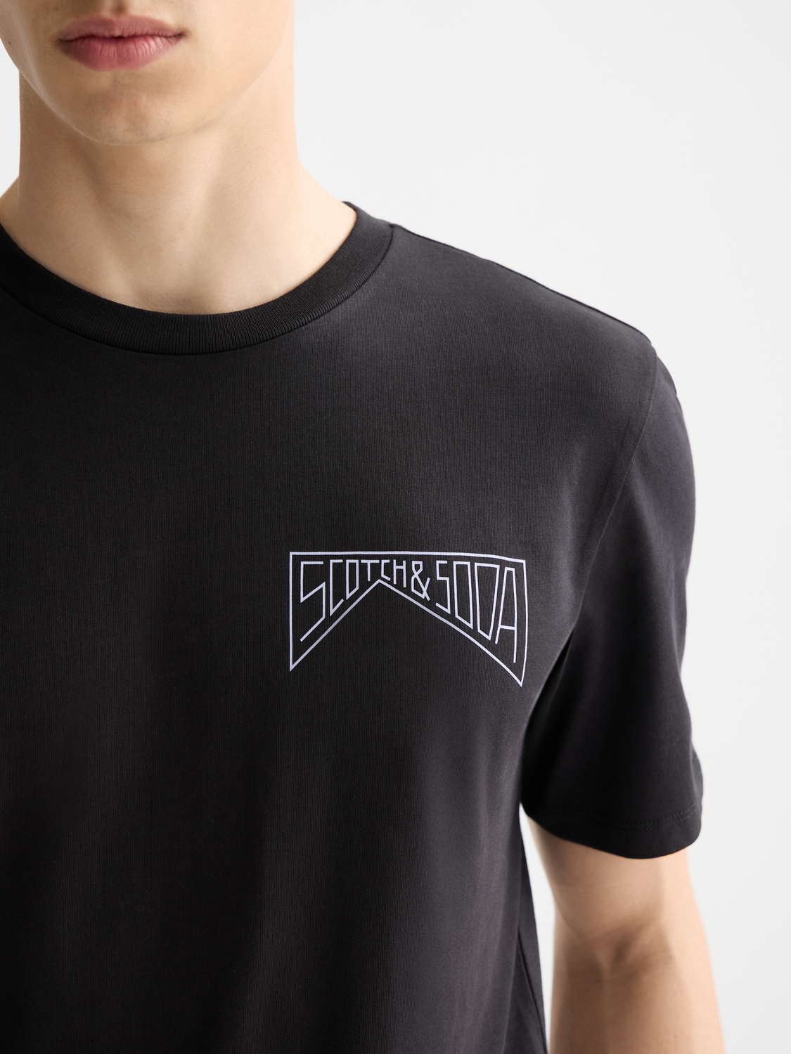 Chest logo t-shirt - Scotch & Soda AU