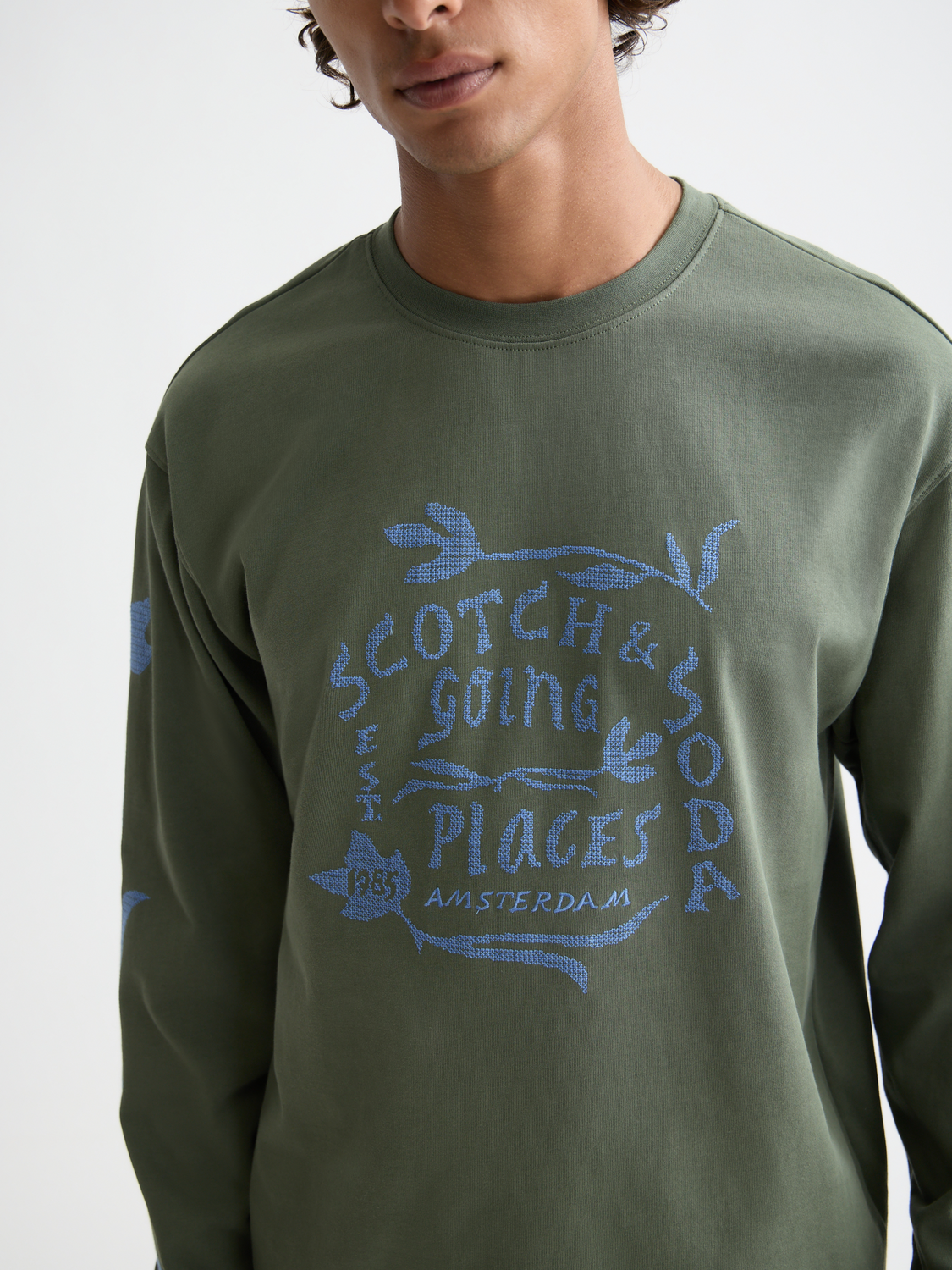 Long sleeved artwork t-shirt - Scotch & Soda AU