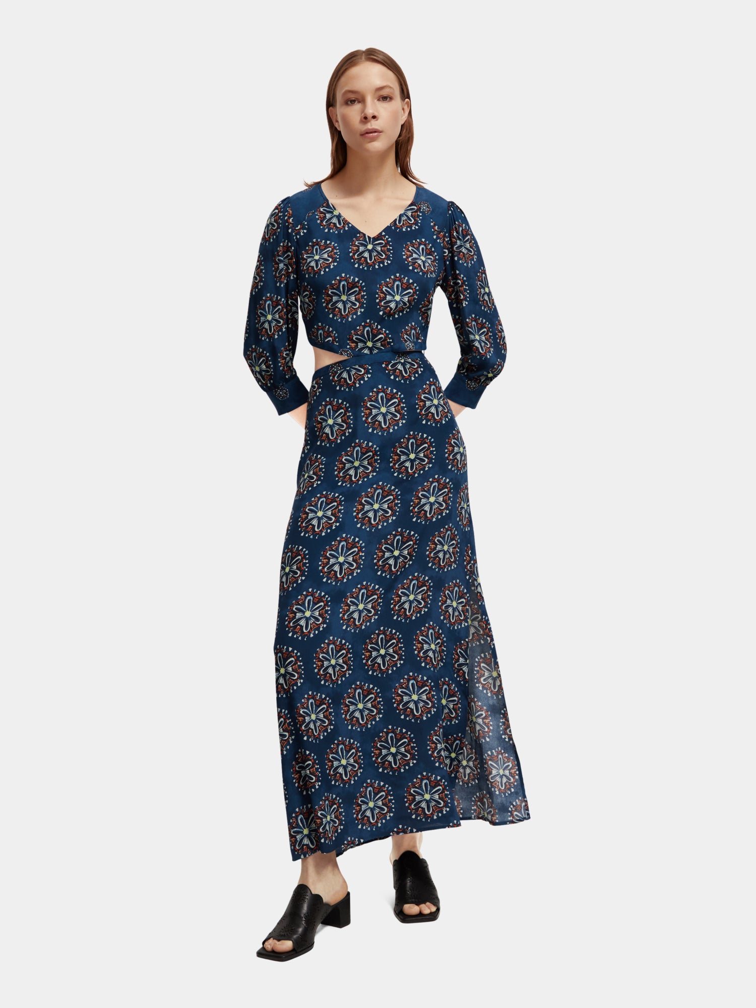 Cut out v-neck maxi dress - Scotch & Soda AU