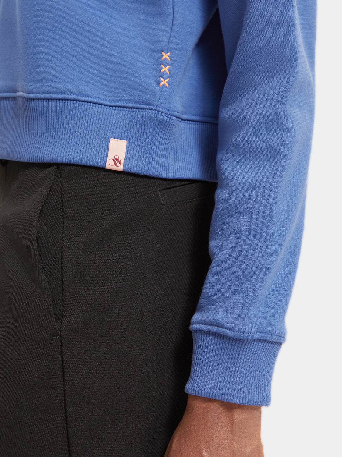 Regular-fit cropped crewneck sweatshirt - Scotch & Soda AU