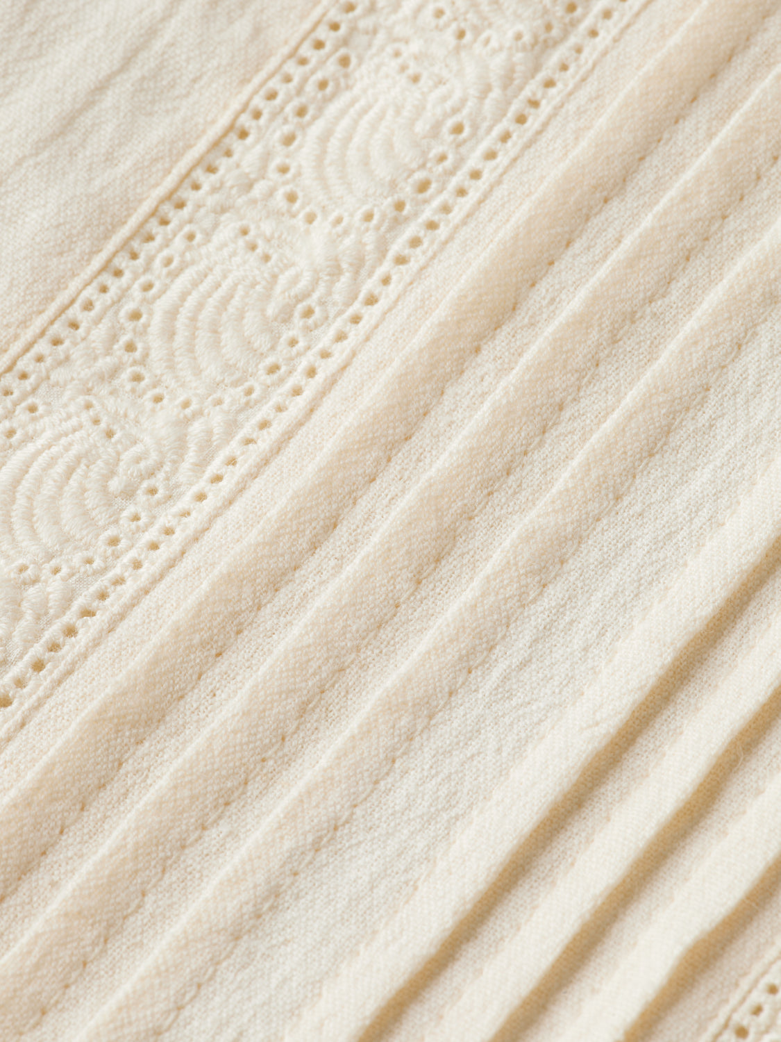 Top with eyelet details - Scotch & Soda AU