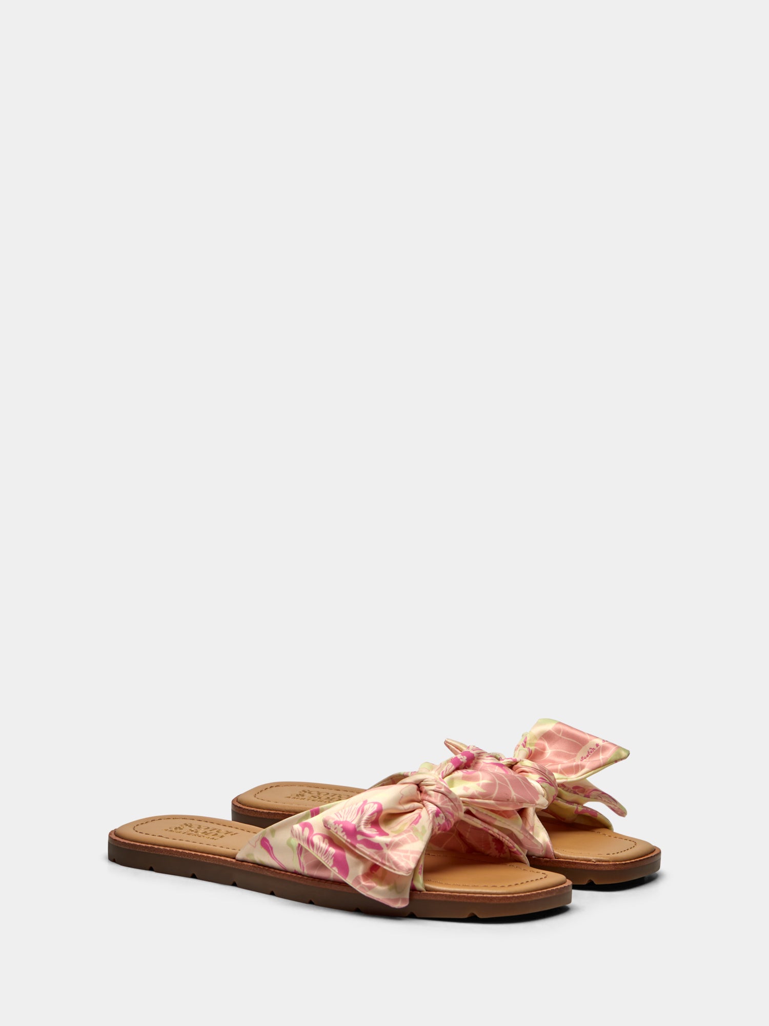 Scotch and store soda flip flops