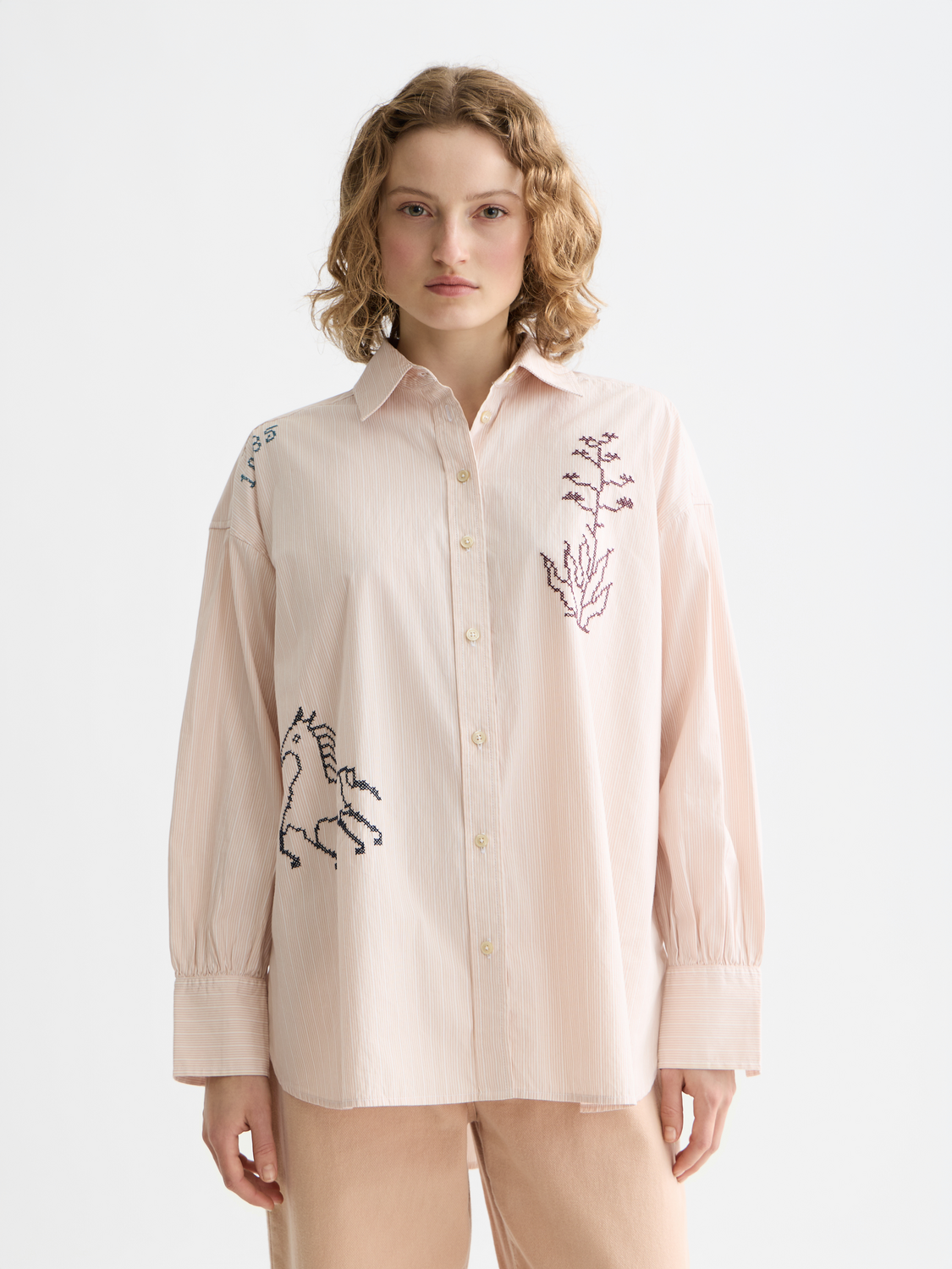 Embroidered girlfriend shirt - Scotch & Soda AU