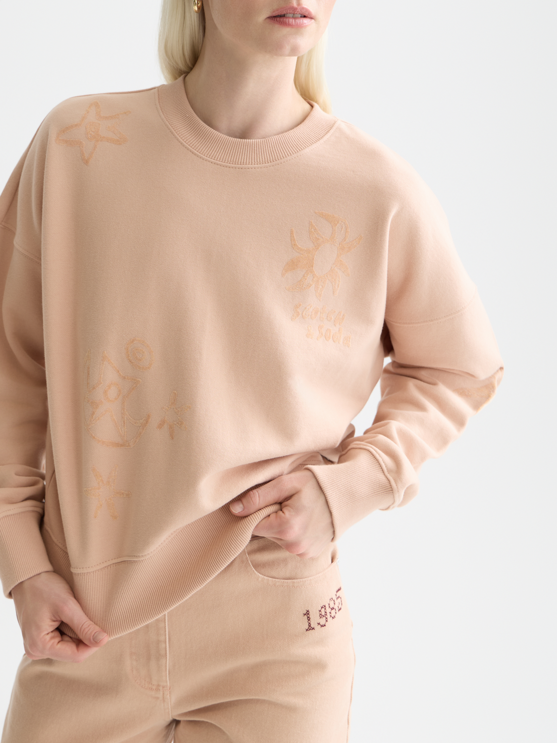 Sweatshirt with flock print - Scotch & Soda AU