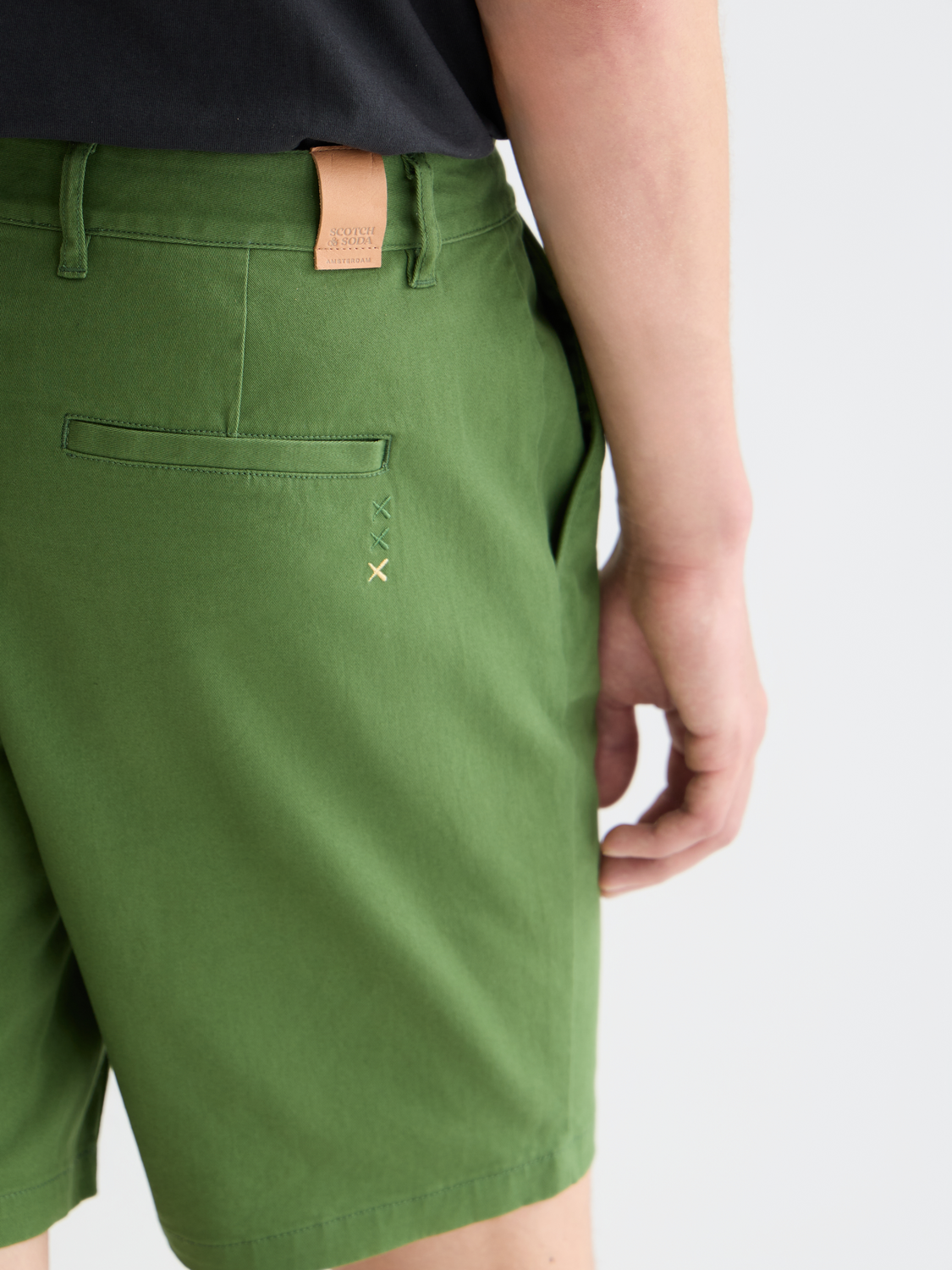 Stuart chino shorts - Scotch & Soda AU