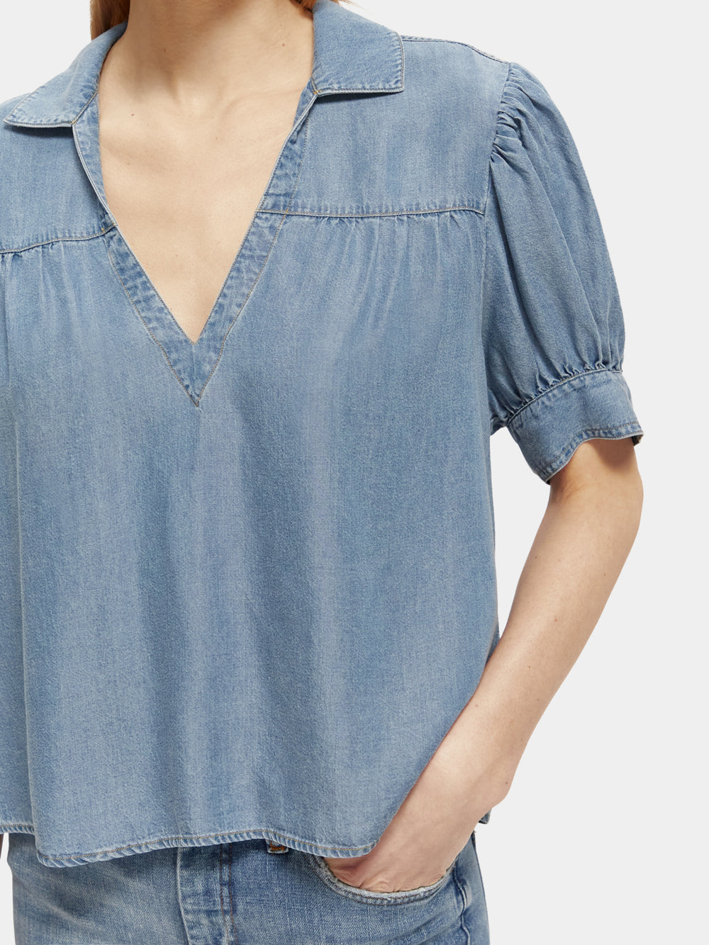 Short sleeve feminine indigo shirt - Scotch & Soda AU