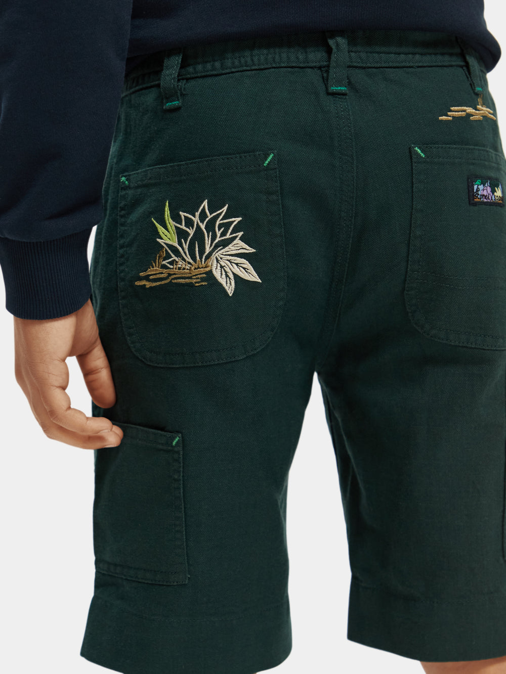 Embroidered artwork linen blend shorts - Scotch & Soda AU