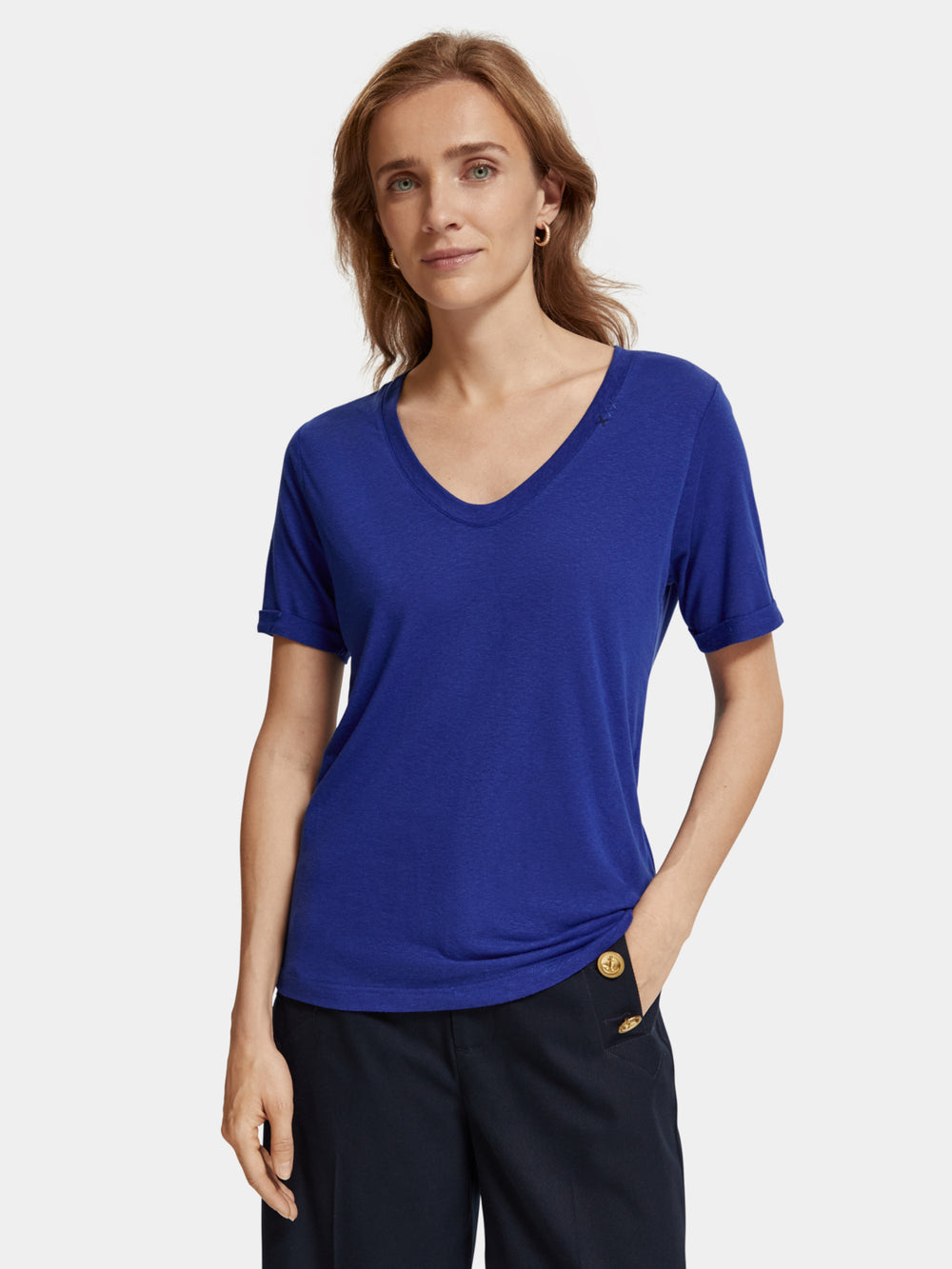 Regular-fit v-neck t-shirt - Scotch & Soda AU