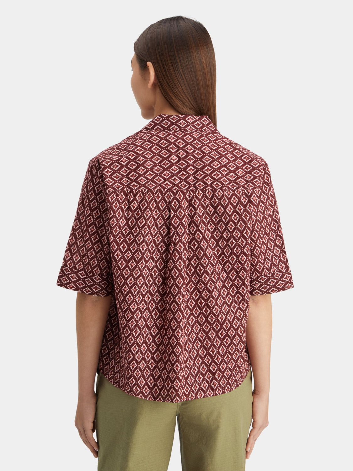 Short sleeved printed shirt