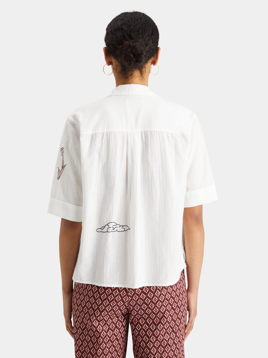 Embroidered shirt