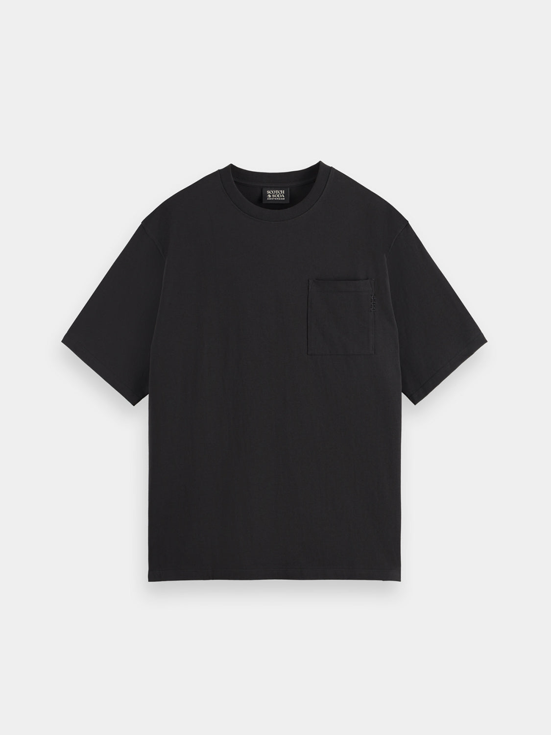 Chest pocket t-shirt