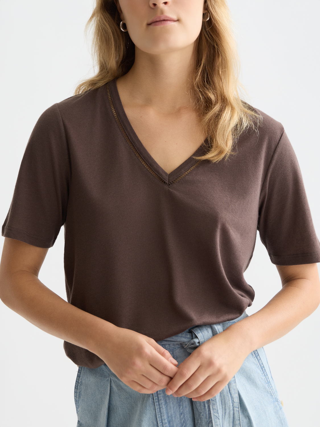 Linen v-neck t-shirt - Scotch & Soda AU