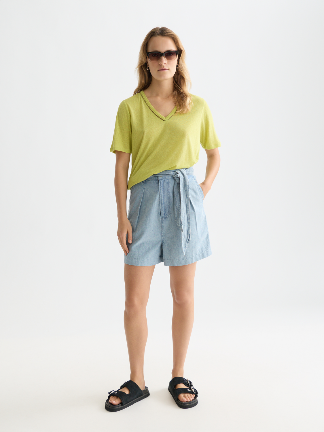 Linen v-neck t-shirt - Scotch & Soda AU