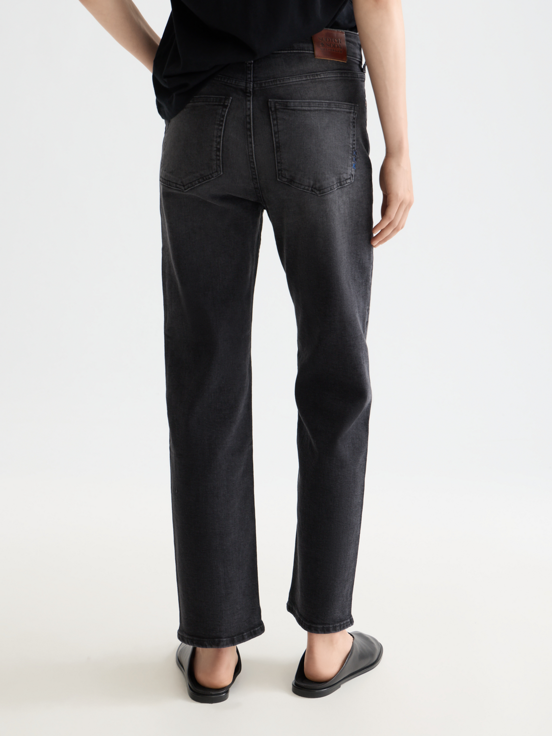 Sky straight fit jeans