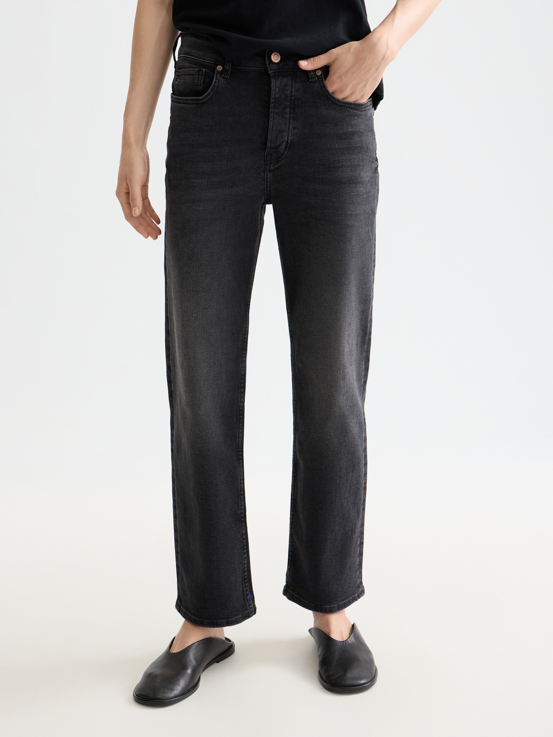 Sky straight fit jeans